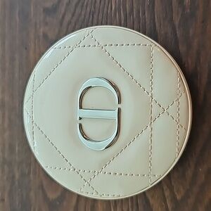 Dior Forever Couture Luminizer 01 Nude Glow